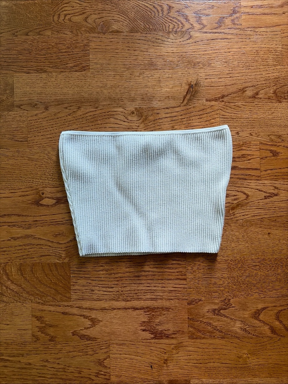 Aritzia Babaton SCULPT KNIT CROPPED TUBE TOP XS Matte Pearl Ivory Beige Ribbed